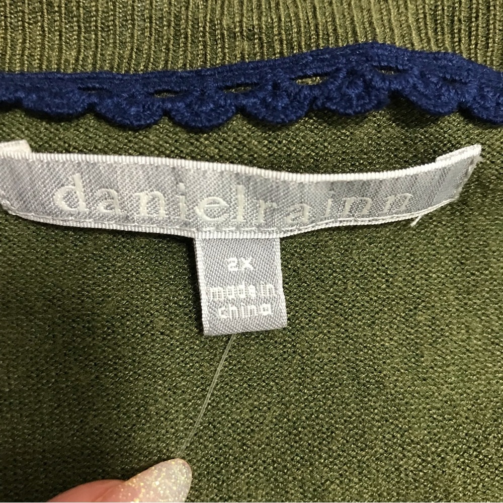 Daniel Rainn Green Floral Sweater - Picture 5 of 6